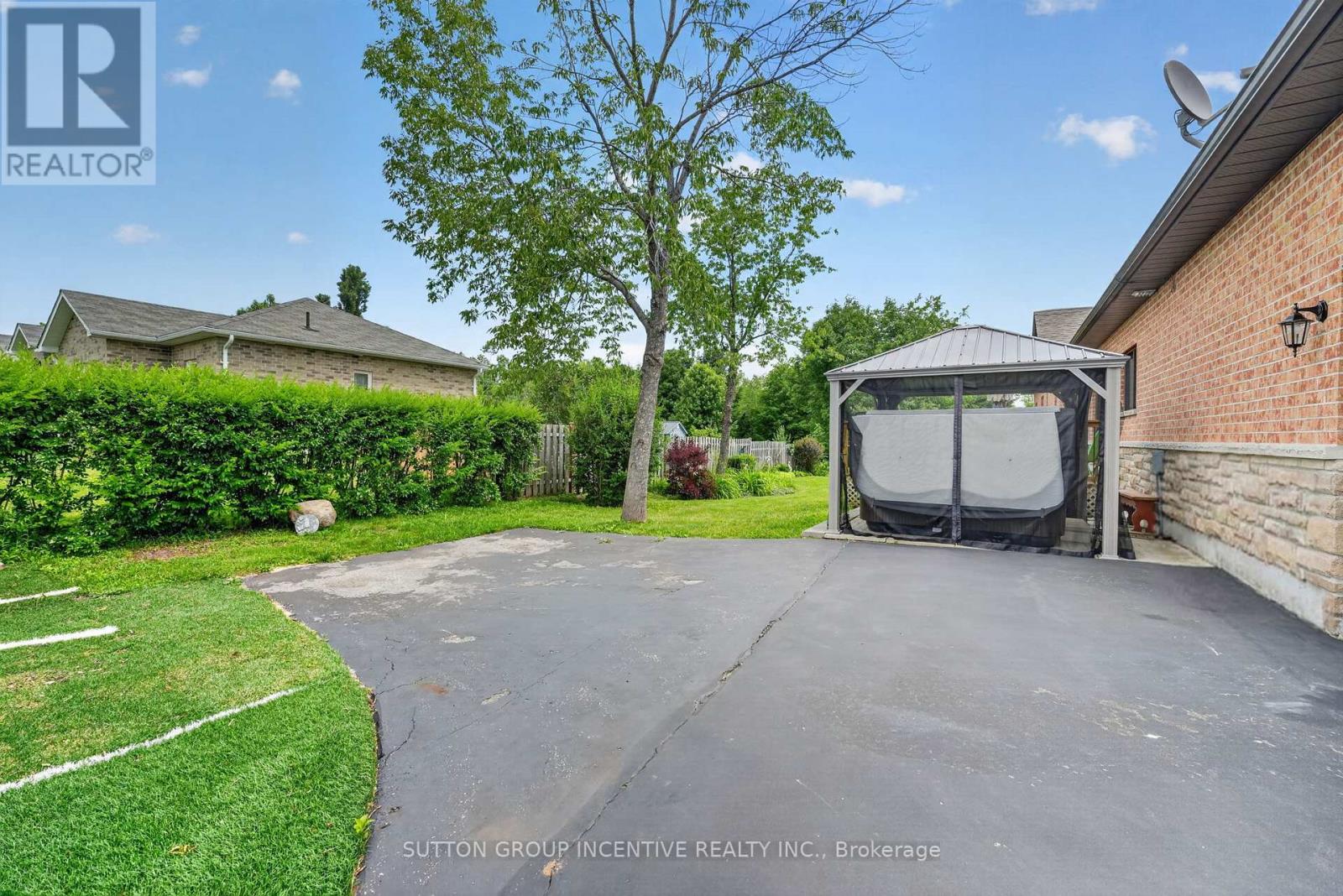 1 Galrich Court Property Photo 11