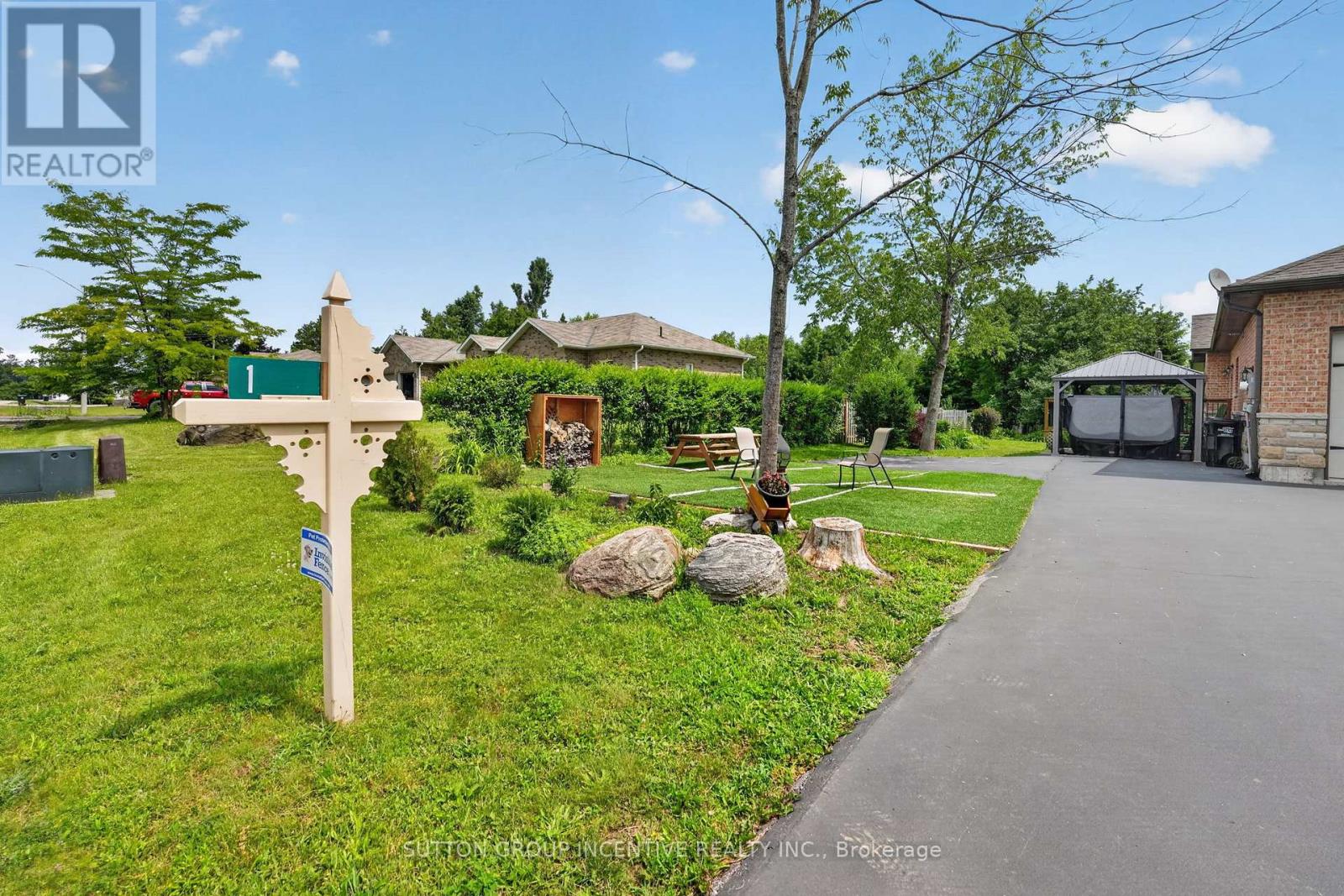 1 Galrich Court Property Photo 13