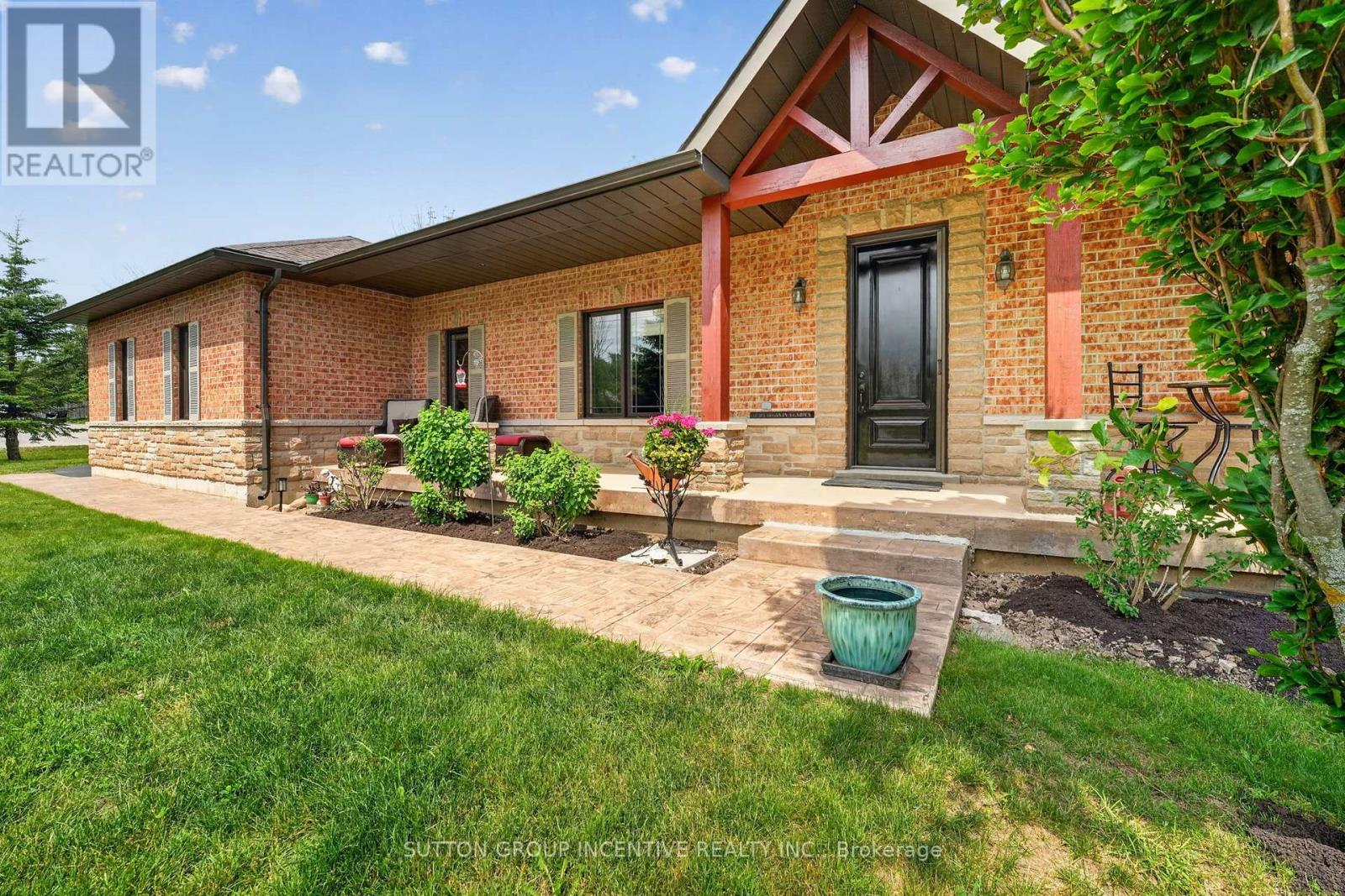 1 Galrich Court Property Photo 14