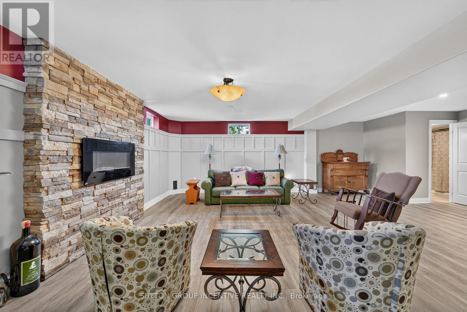 1 Galrich Court Property Photo 37