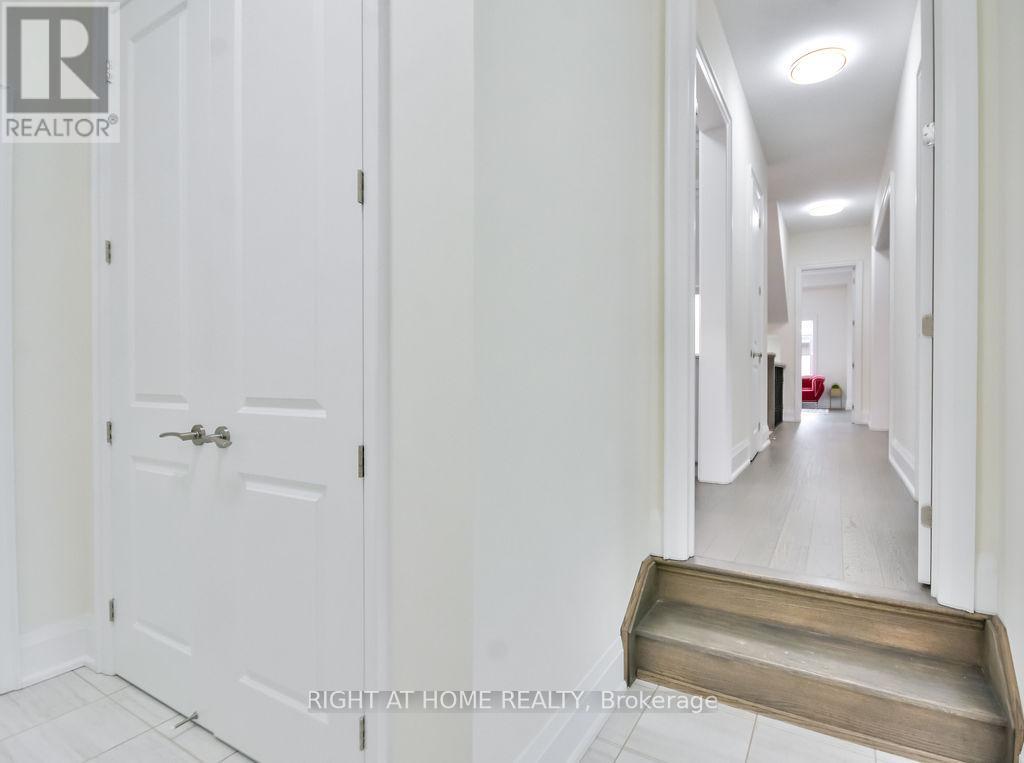 8 Forest Heights Court Property Photo 23