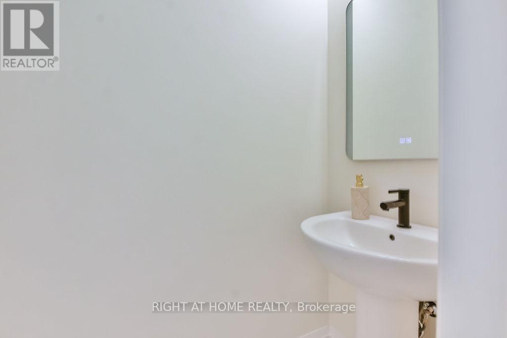 8 Forest Heights Court Property Photo 24