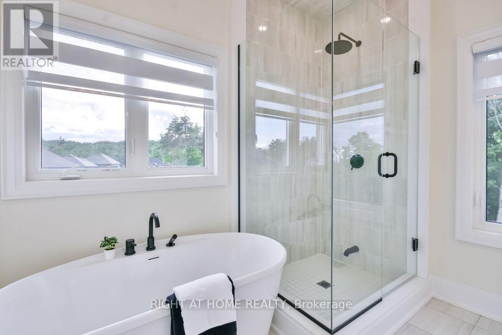 8 Forest Heights Court Property Photo 31