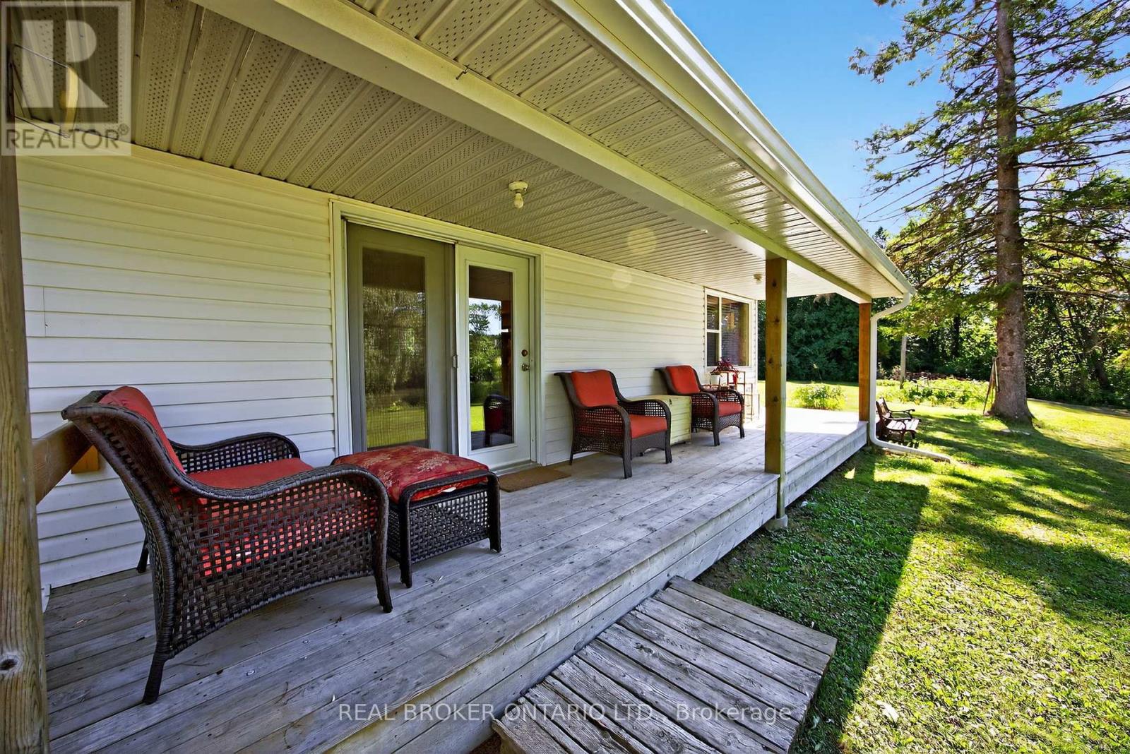 2174 Atkinson Road Property Photo 15
