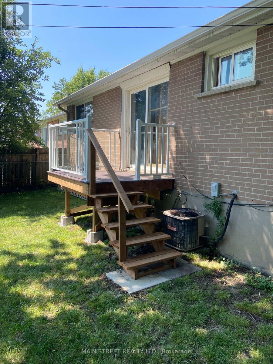 329 James Street E Property Photo 5