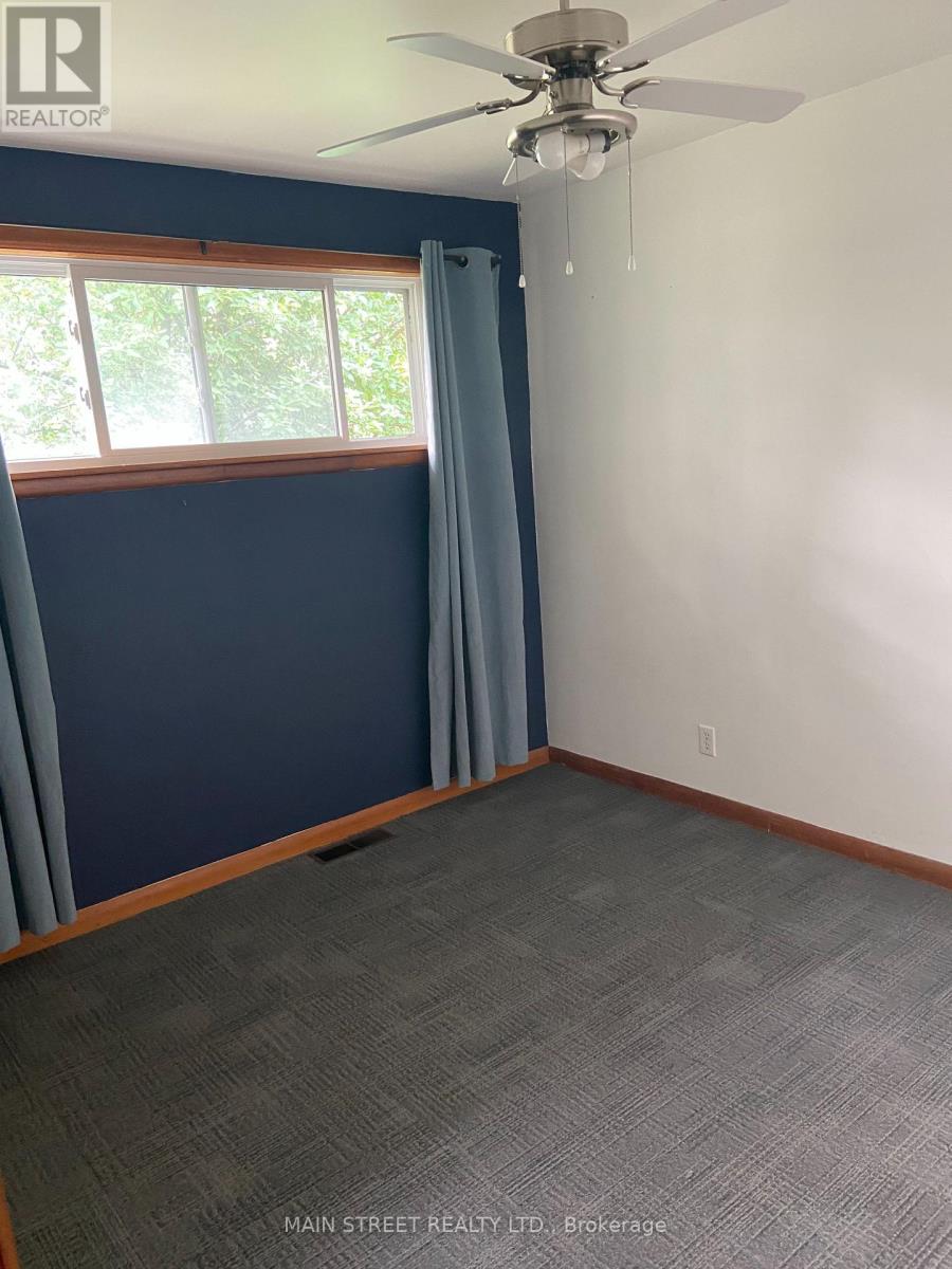 329 James Street E Property Photo 11