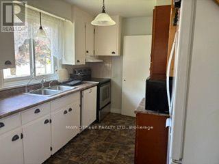 329 James Street E Property Photo 38