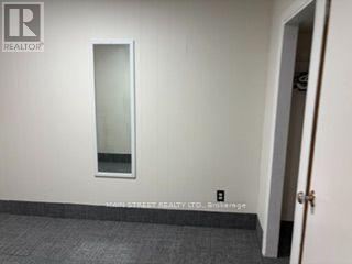 329 James Street E Property Photo 45