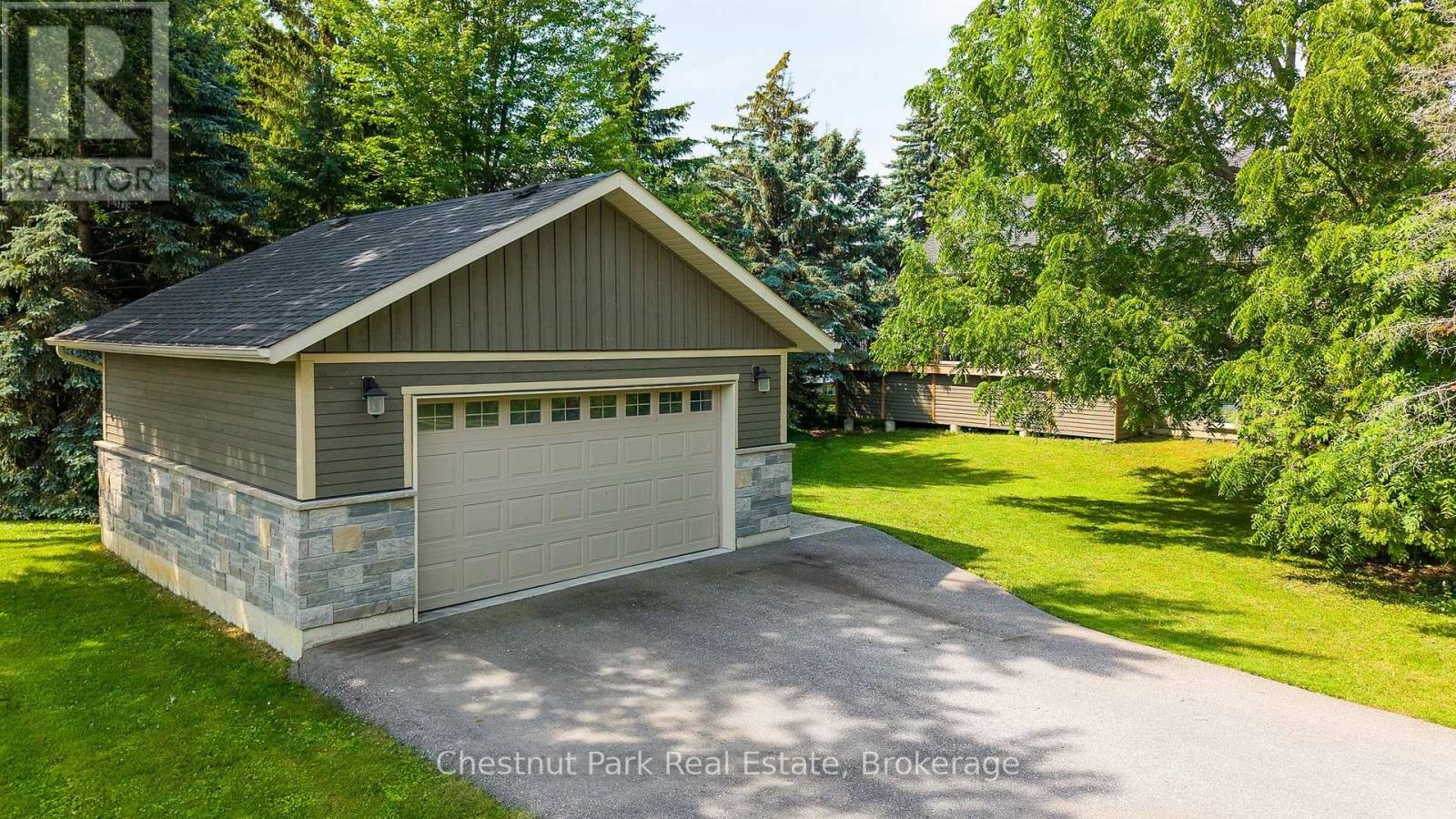15 Saunders Street Property Photo 38