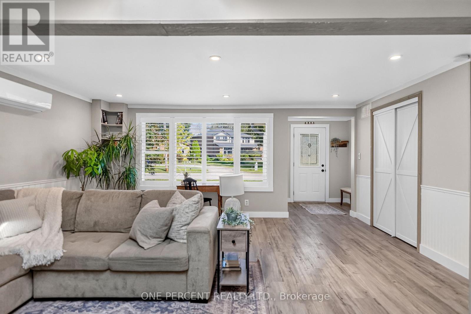 608 Broadview Avenue Property Photo 8
