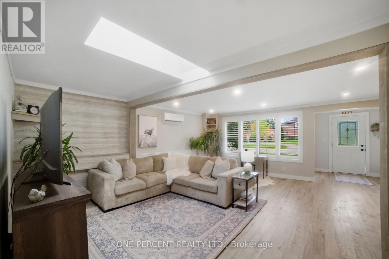 608 Broadview Avenue Property Photo 11