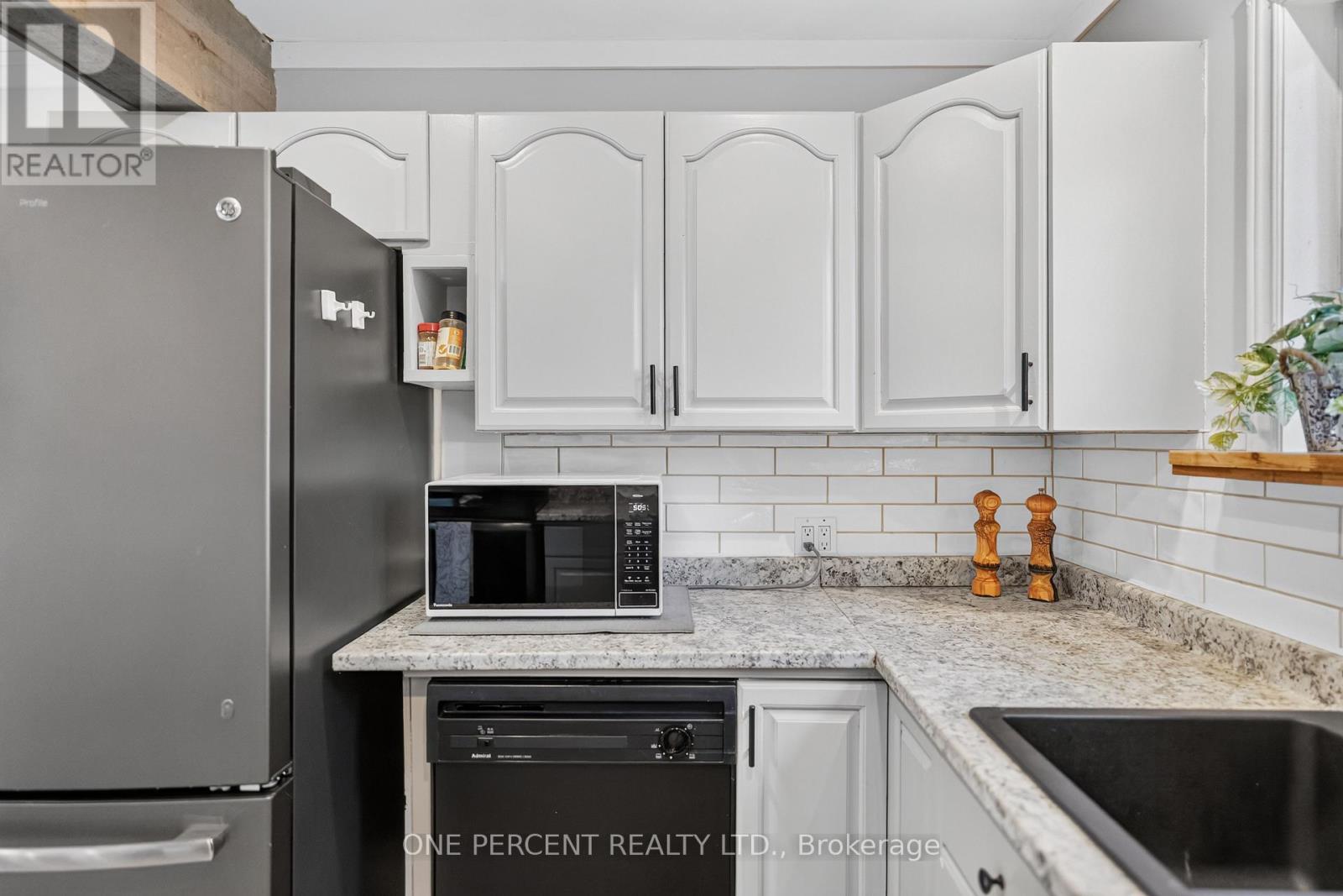 608 Broadview Avenue Property Photo 19