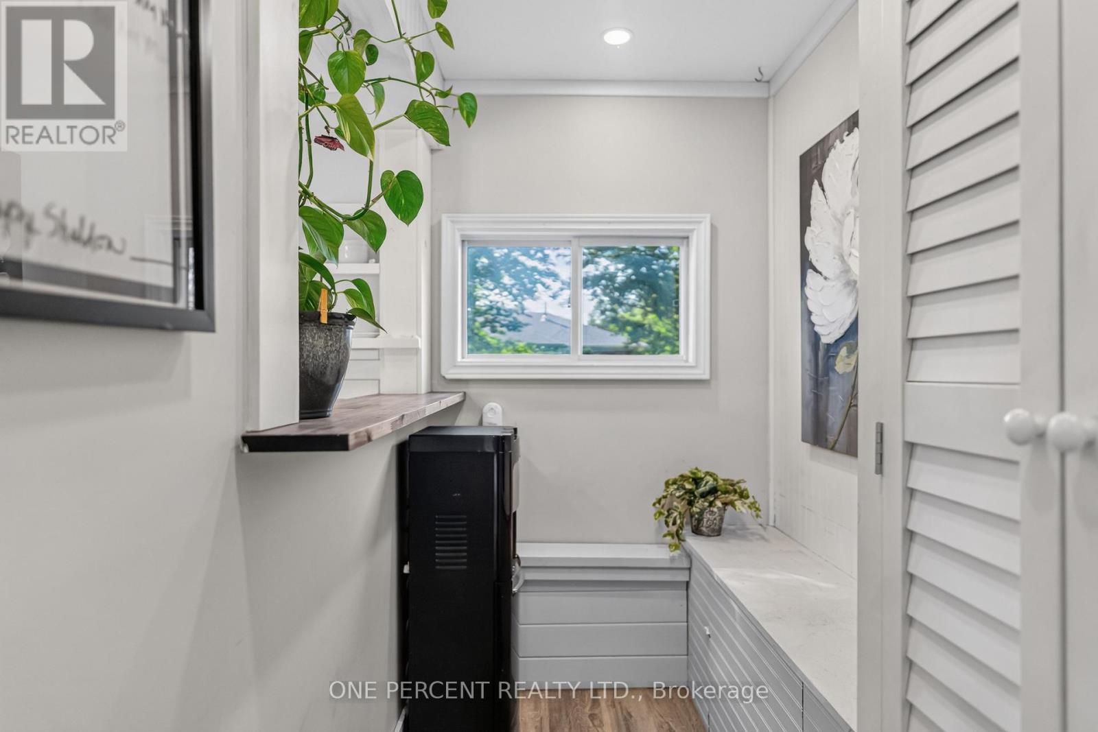 608 Broadview Avenue Property Photo 21