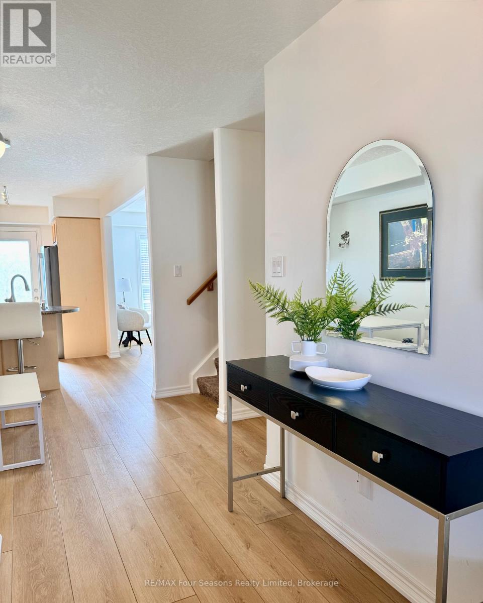 60 Barr Street Property Photo 5