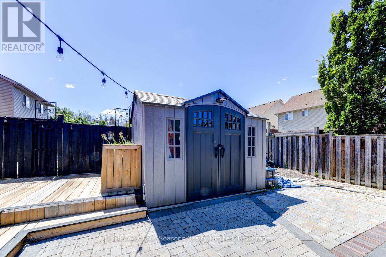 60 Barr Street Property Photo 40