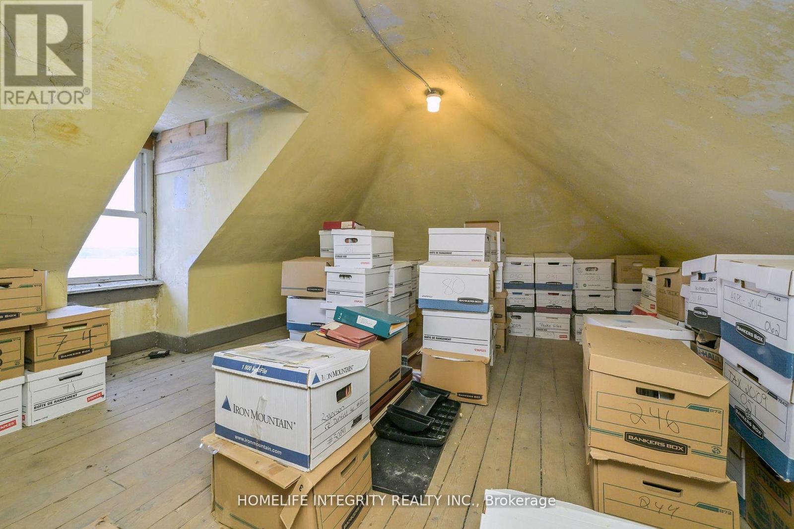 25 Berczy Street Property Photo 33