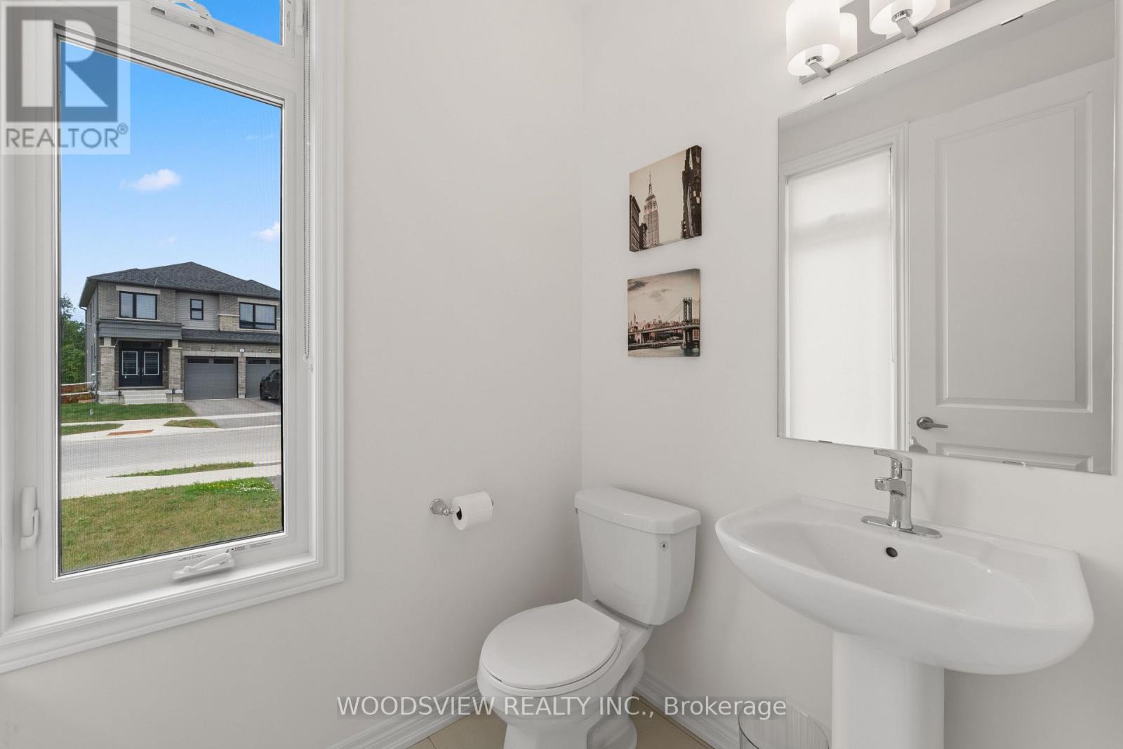 91 Thicketwood Avenue Property Photo 6