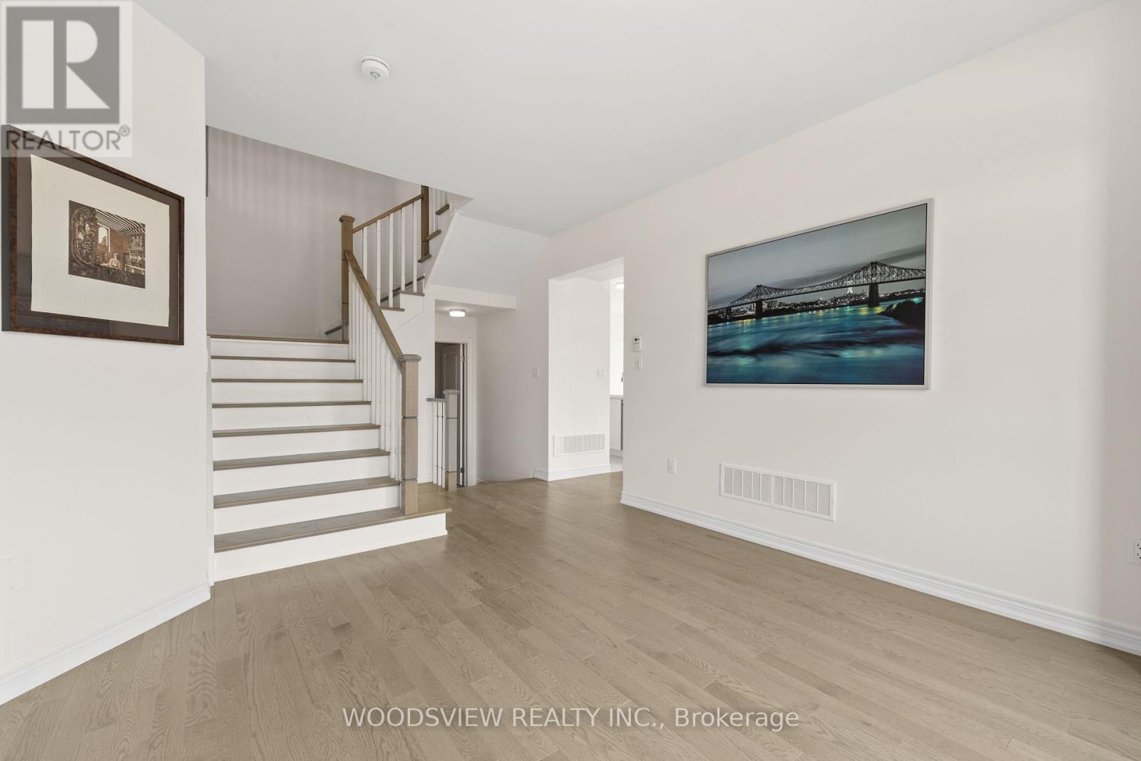 91 Thicketwood Avenue Property Photo 7