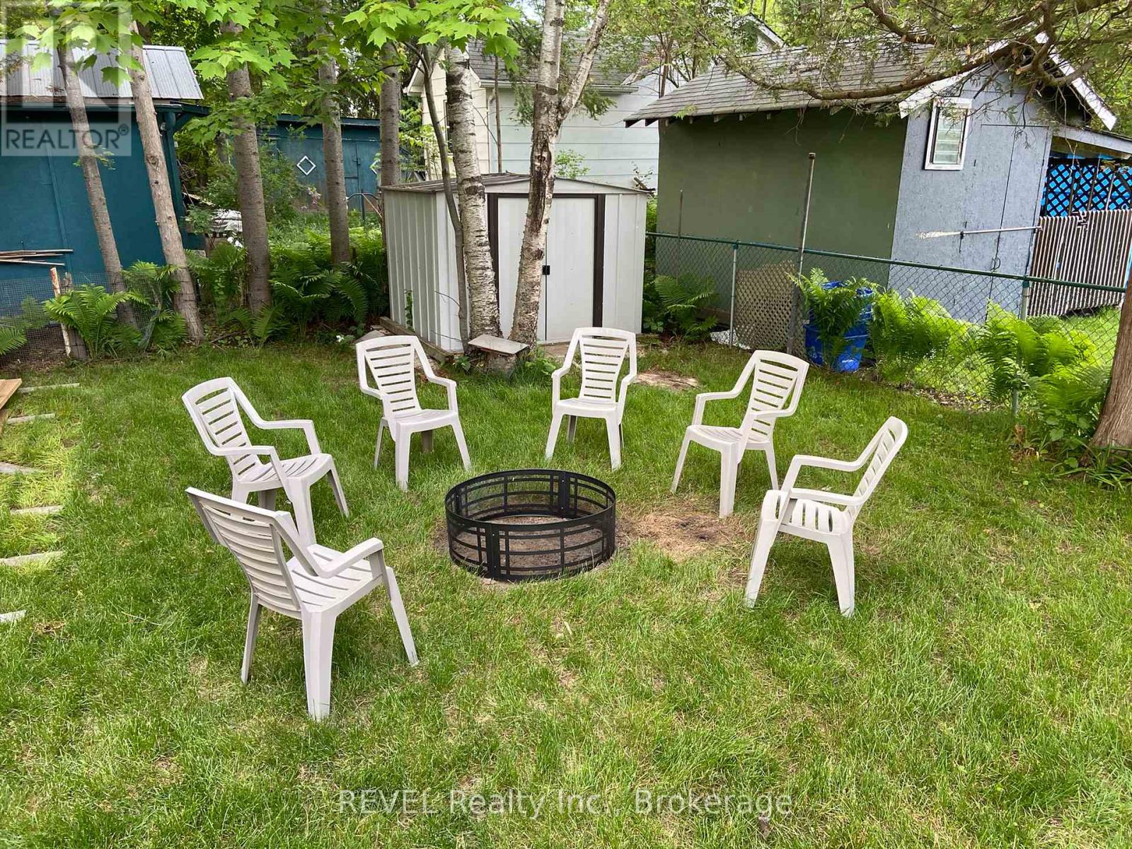 3184 Mosley Street Property Photo 22