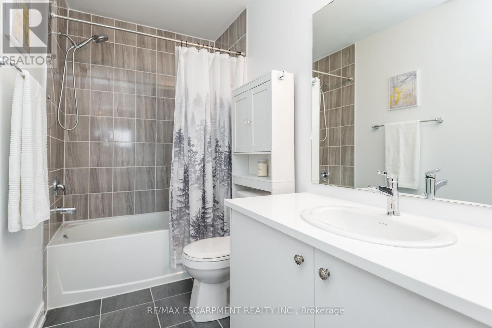 33 Red Maple Lane Property Photo 29