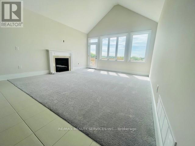 3076 Orion Boulevard Property Photo 7
