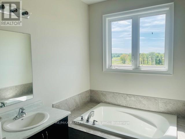 3076 Orion Boulevard Property Photo 16