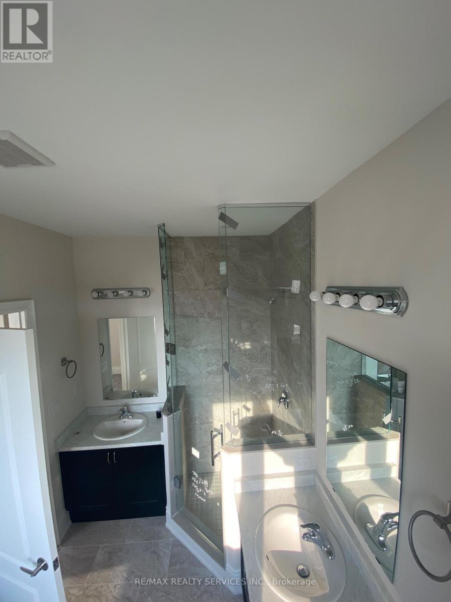 3076 Orion Boulevard Property Photo 17