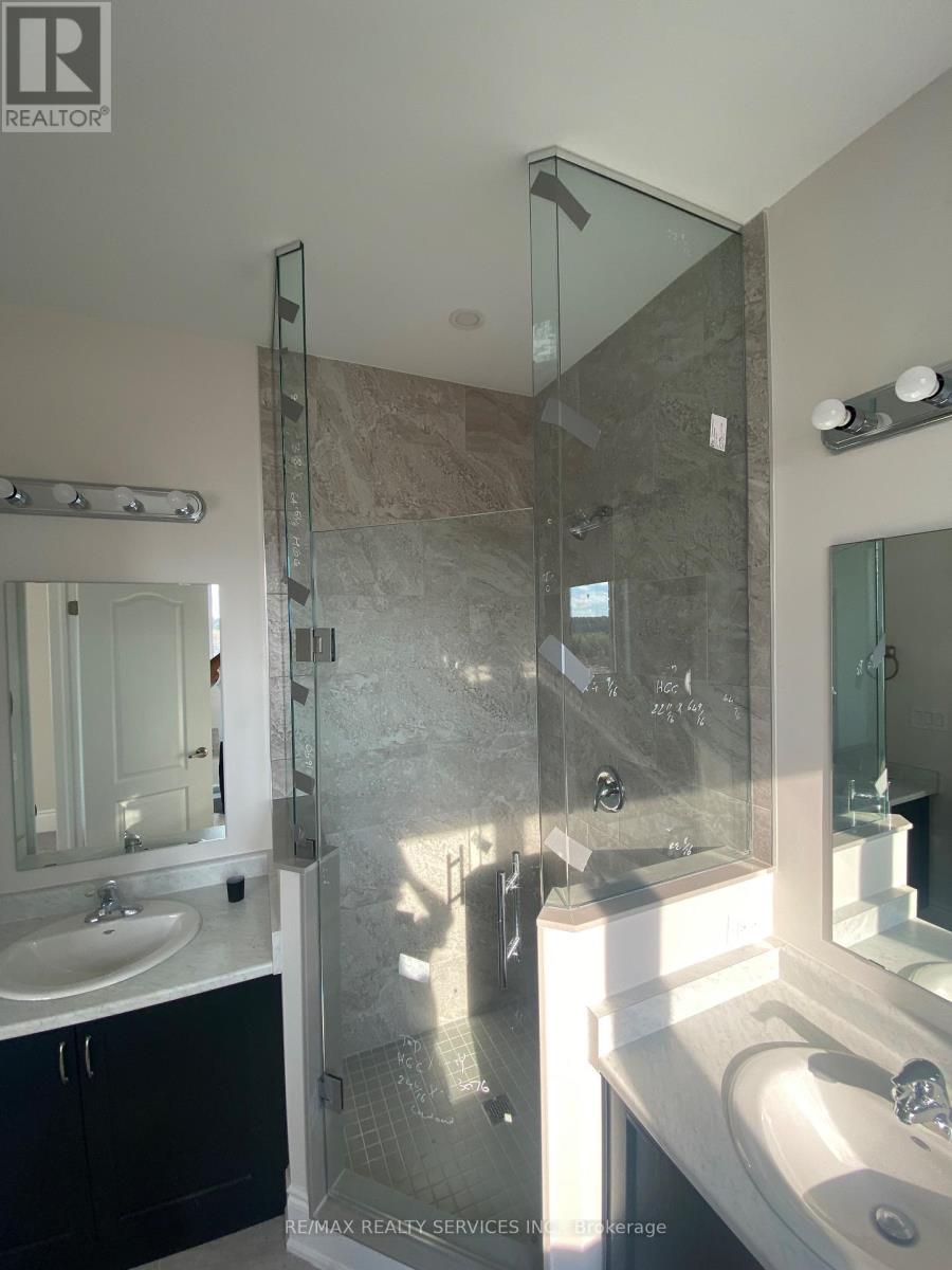 3076 Orion Boulevard Property Photo 19