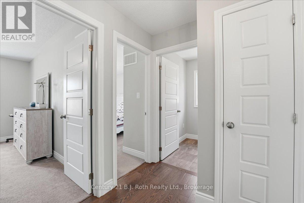 27 Ralph Dalton Boulevard Property Photo 22