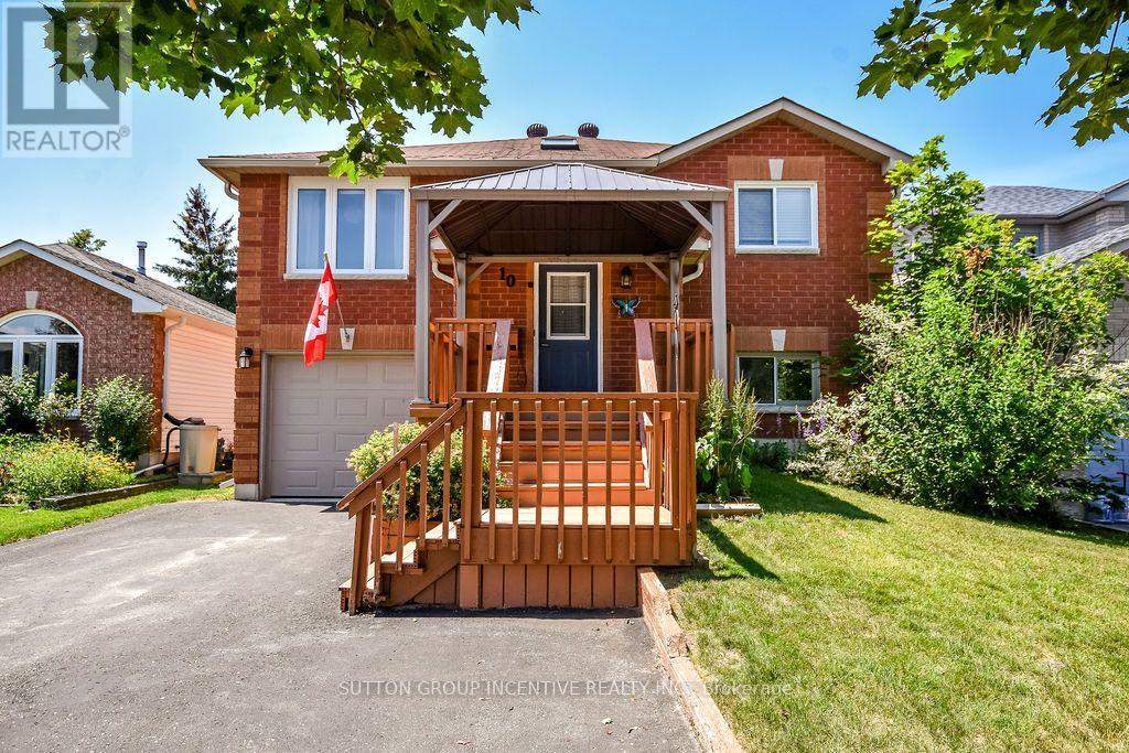 10 Palling Lane Property Photo 3
