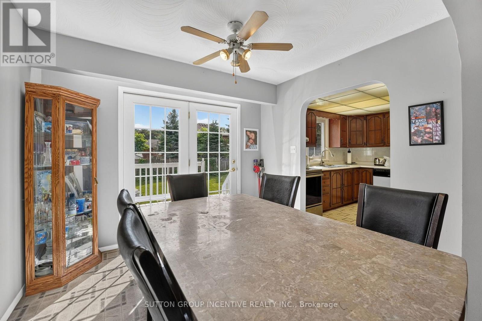 1209 St Vincent Street N Property Photo 21