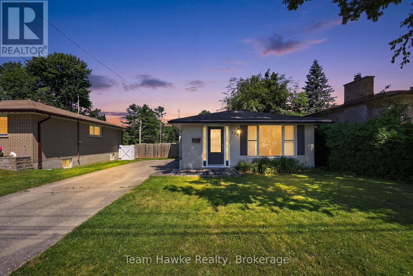 320 Scott Street Property Photo 1