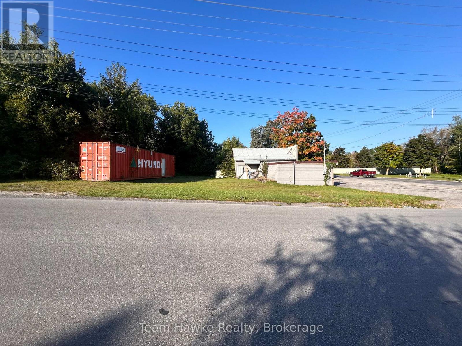156 Robert Street Property Photo 3