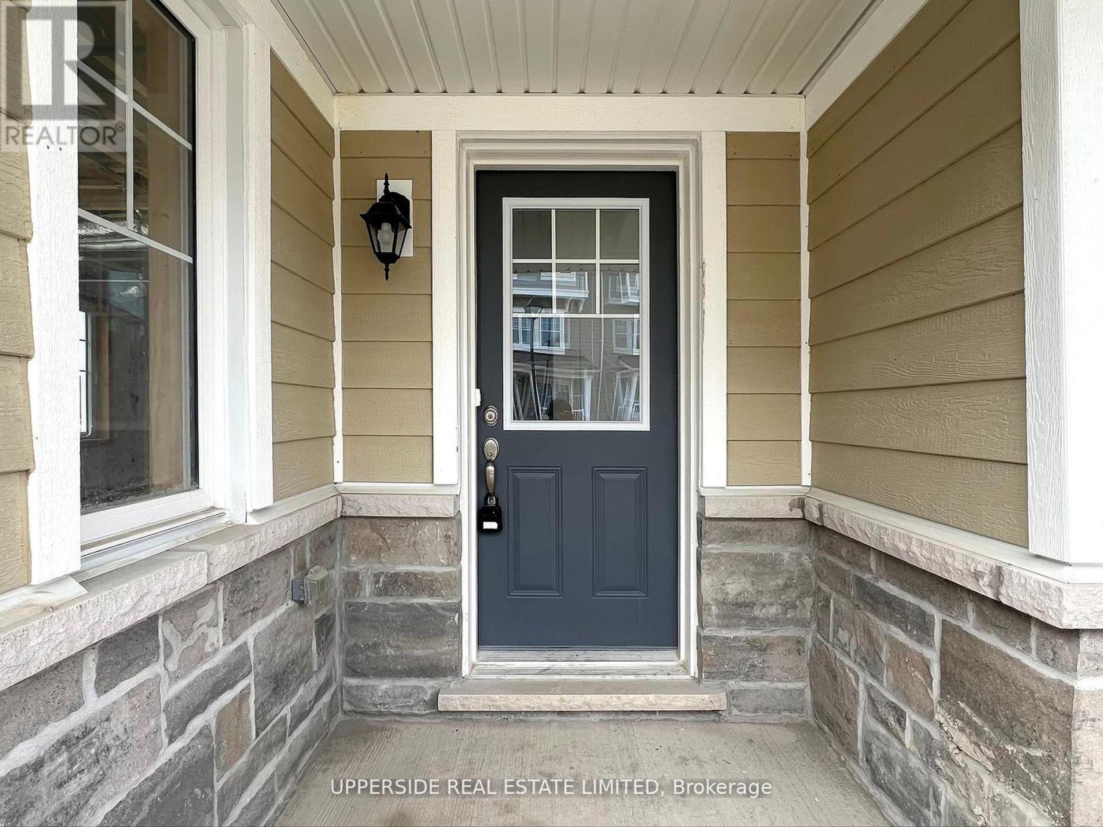 18 Lana Circle Property Photo 4