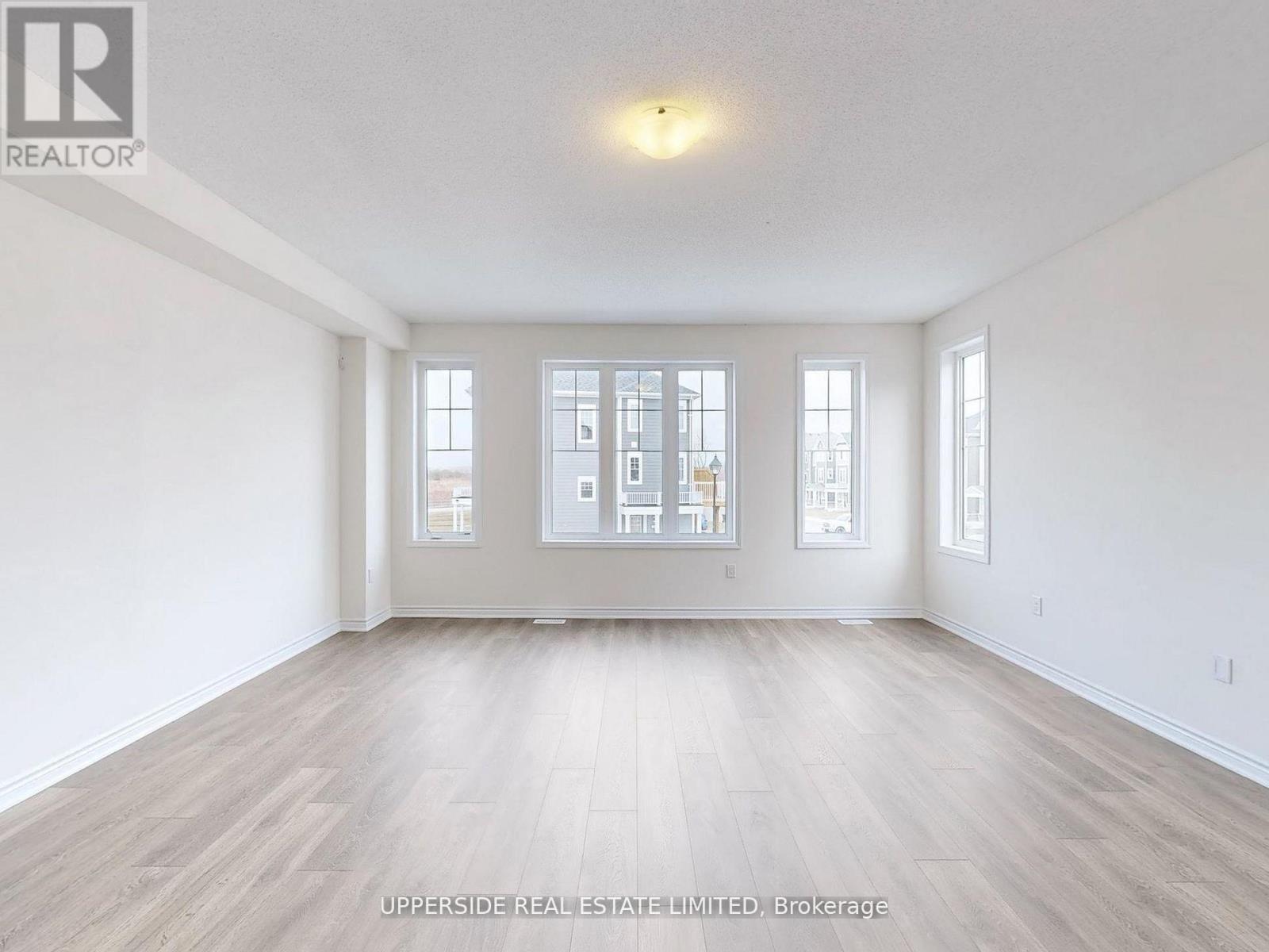 18 Lana Circle Property Photo 6