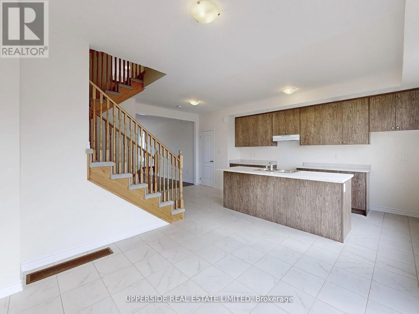 18 Lana Circle Property Photo 12