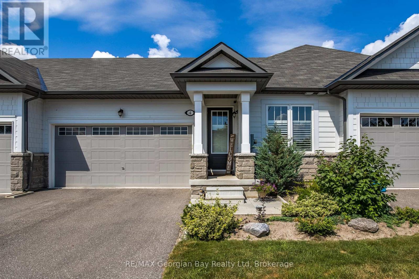 4 CHATTEN COURT Property Photo 1