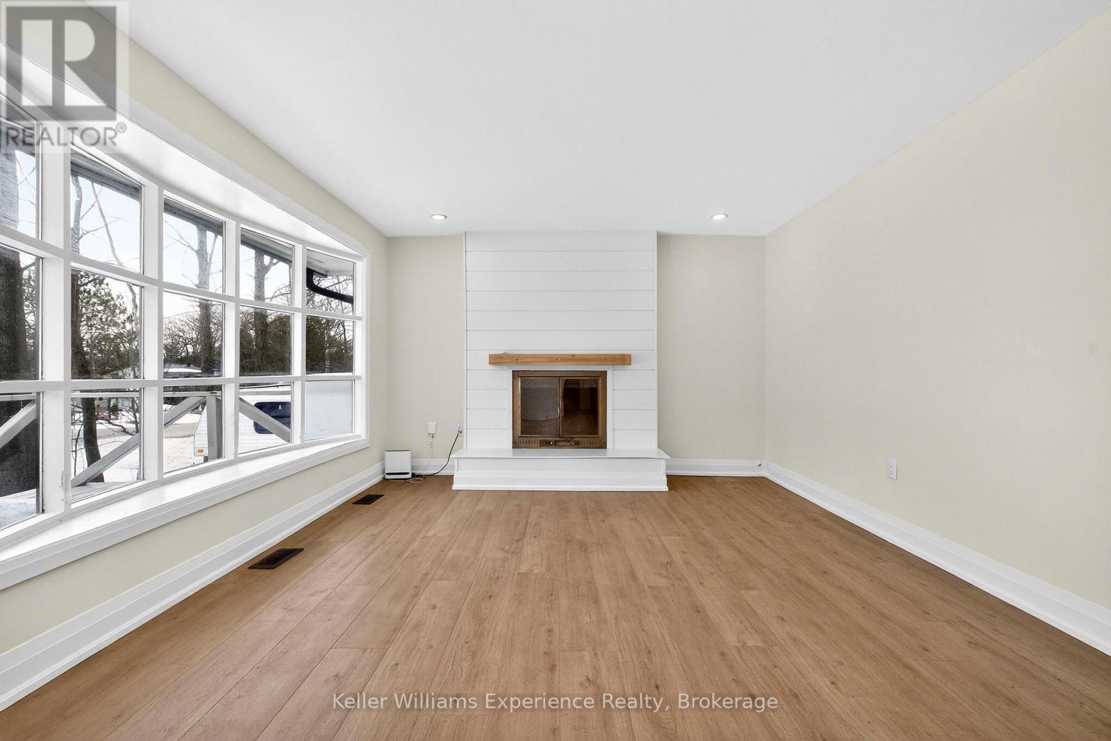 29 Nida Drive Property Photo 12