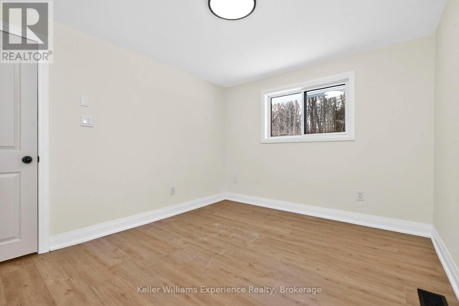 29 Nida Drive Property Photo 23