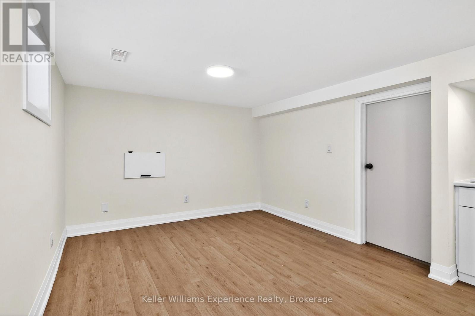 29 Nida Drive Property Photo 27