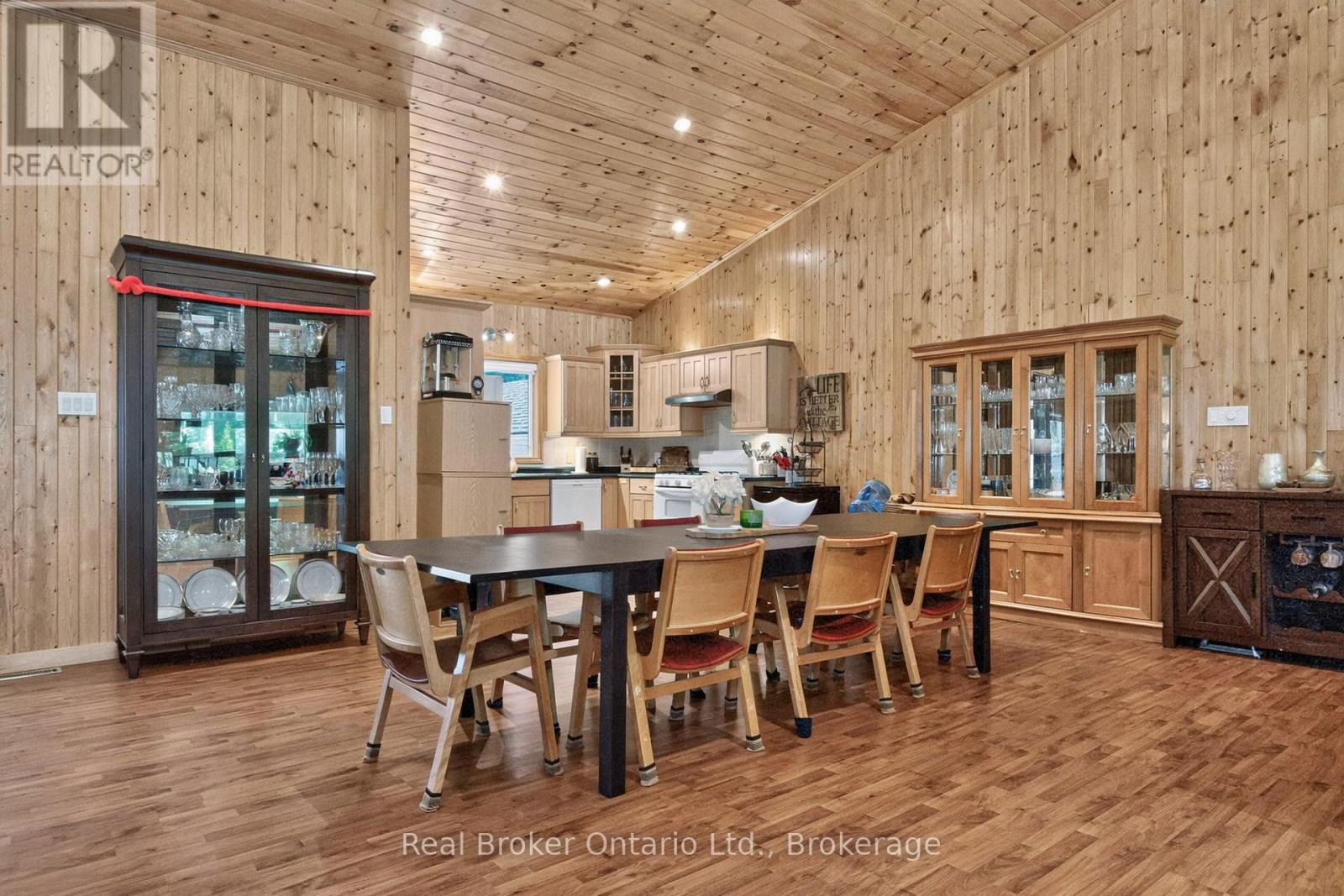 5 Sunburn Road Property Photo 6