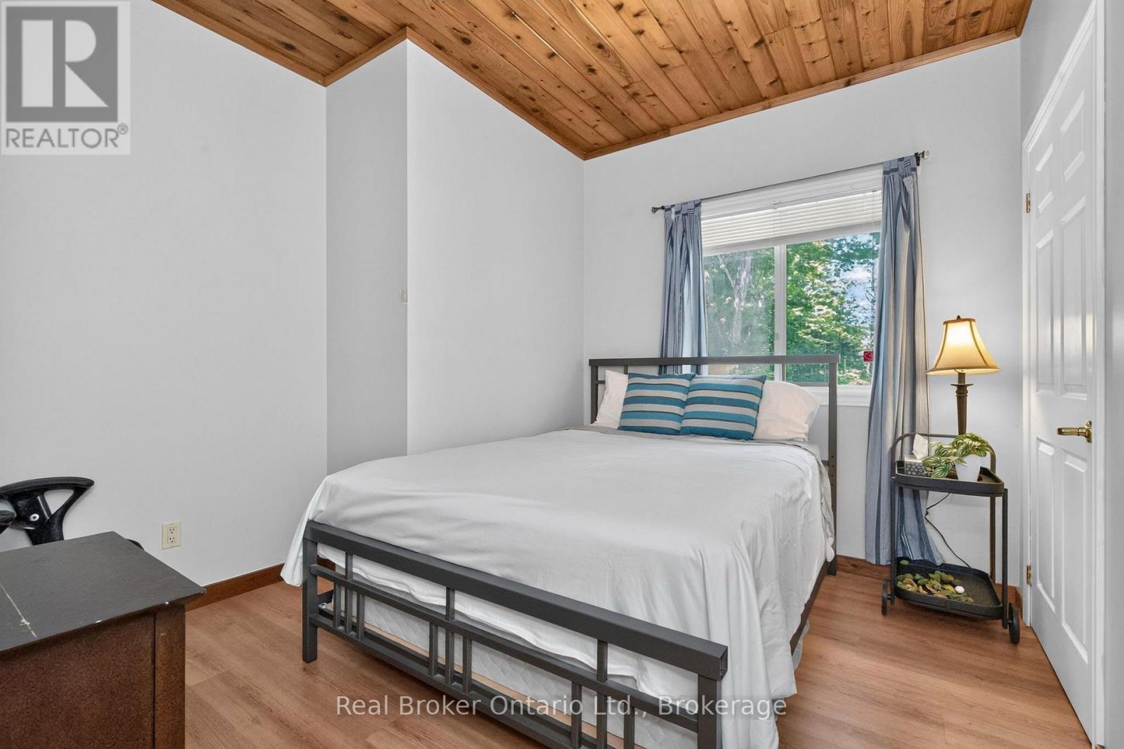 5 Sunburn Road Property Photo 14