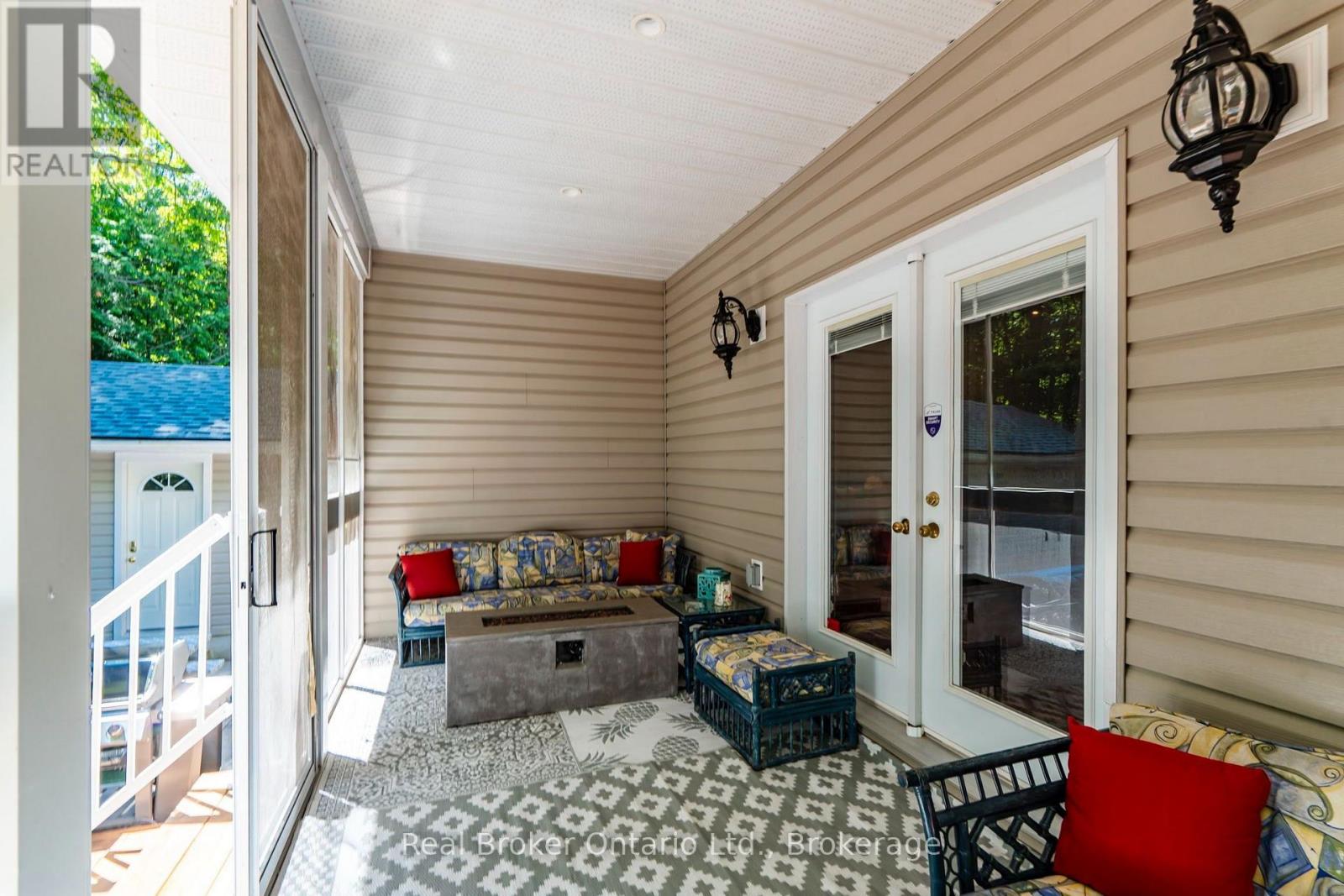 5 Sunburn Road Property Photo 25