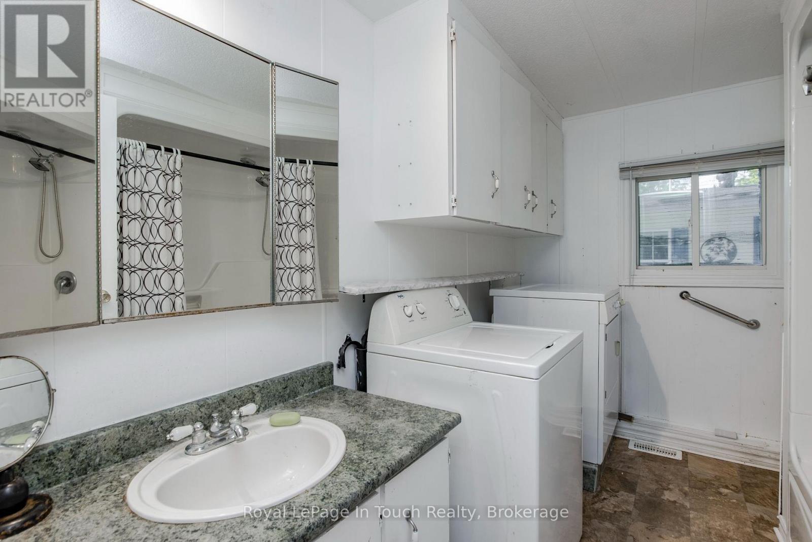 21 Vics Road Property Photo 12