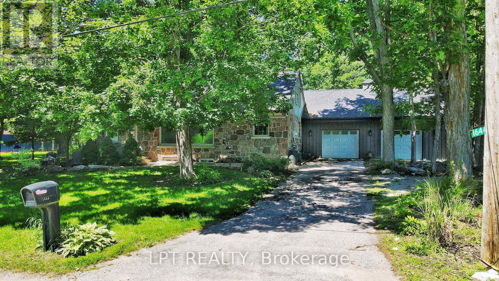 1644 Ridge Road E Property Photo 24