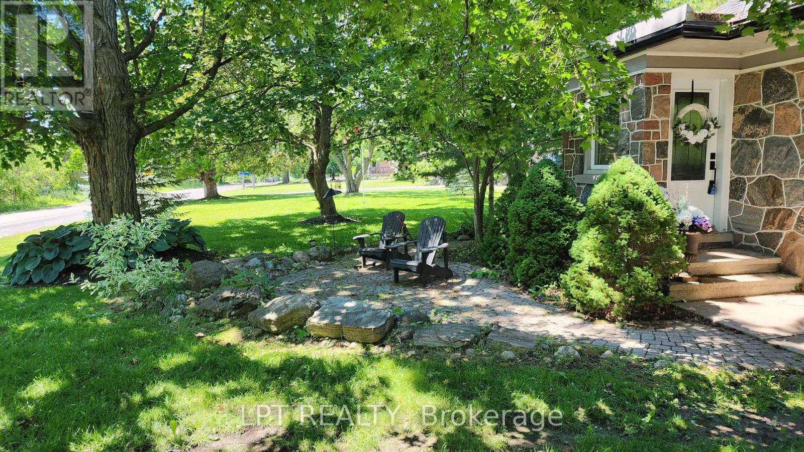 1644 Ridge Road E Property Photo 26