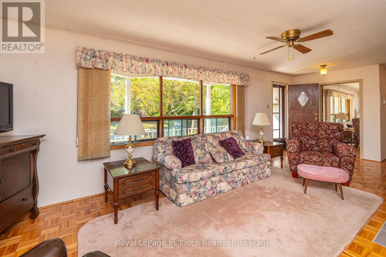 22 Glendale Road Property Photo 21