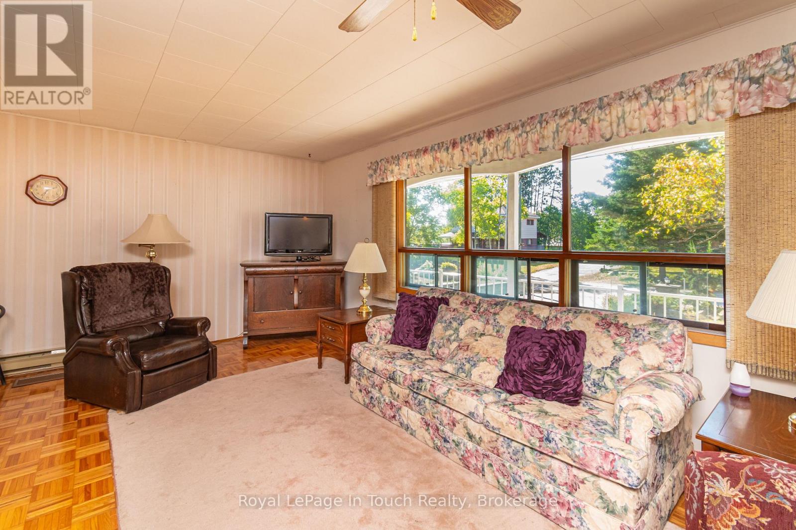 22 Glendale Road Property Photo 23