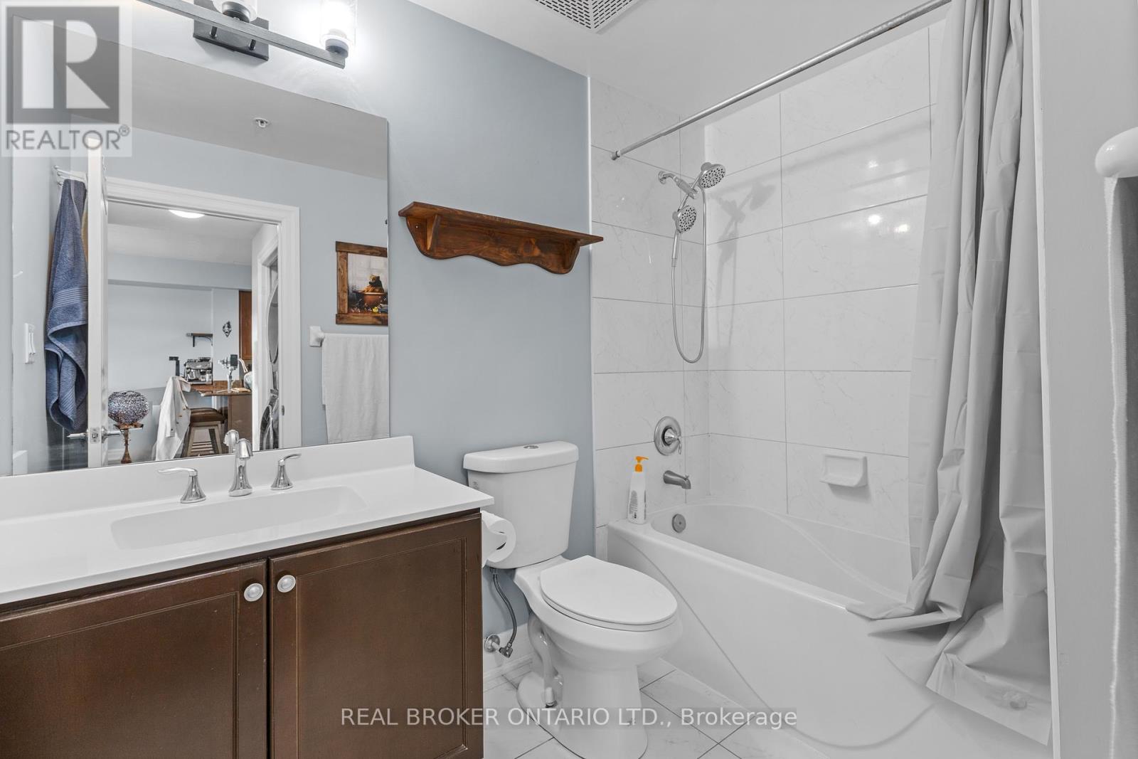 302 - 1 Shipyard Lane Property Photo 13