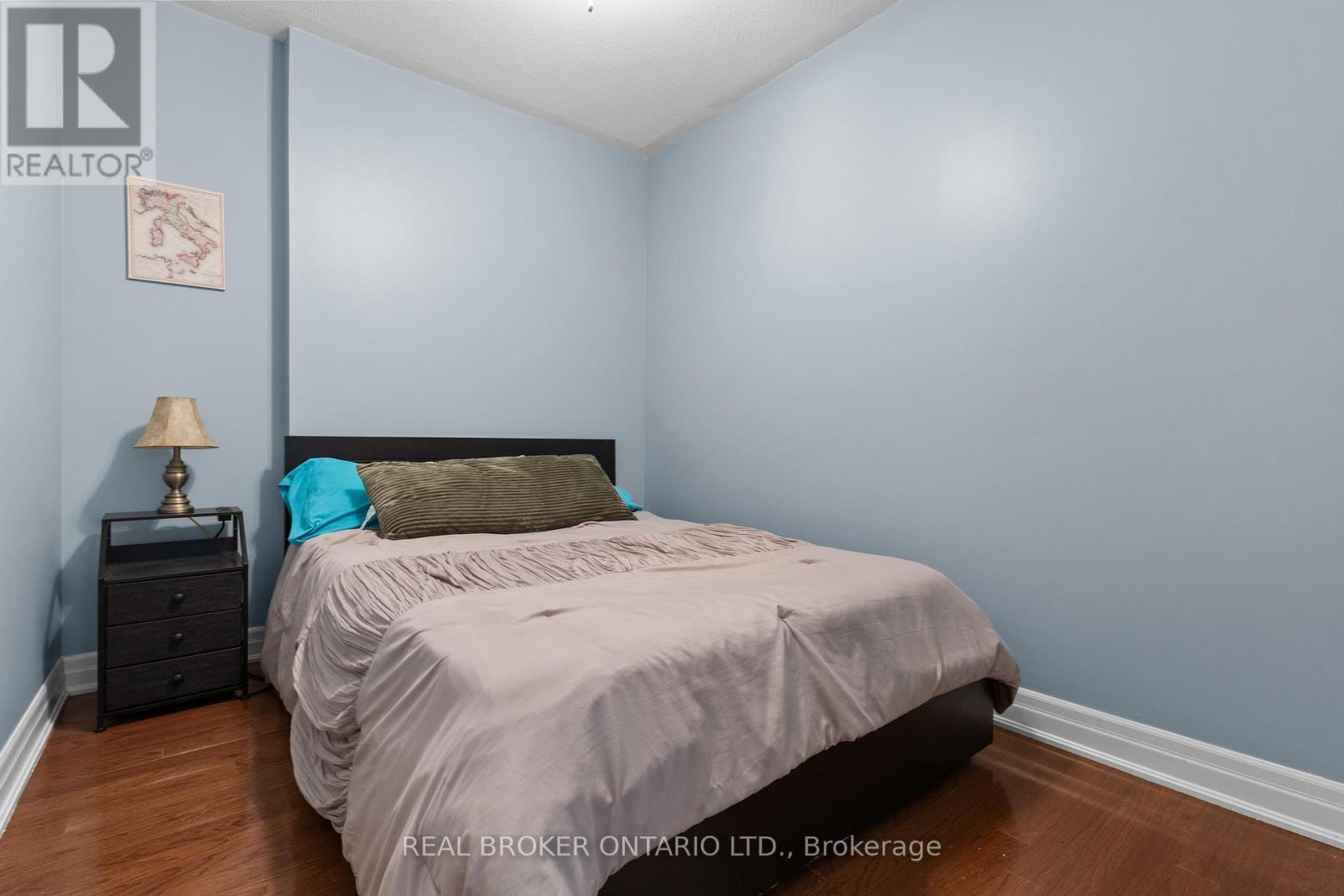 302 - 1 Shipyard Lane Property Photo 18